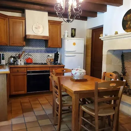 בית נופש Maison En Pierre Proche De Sarlat Marquay
